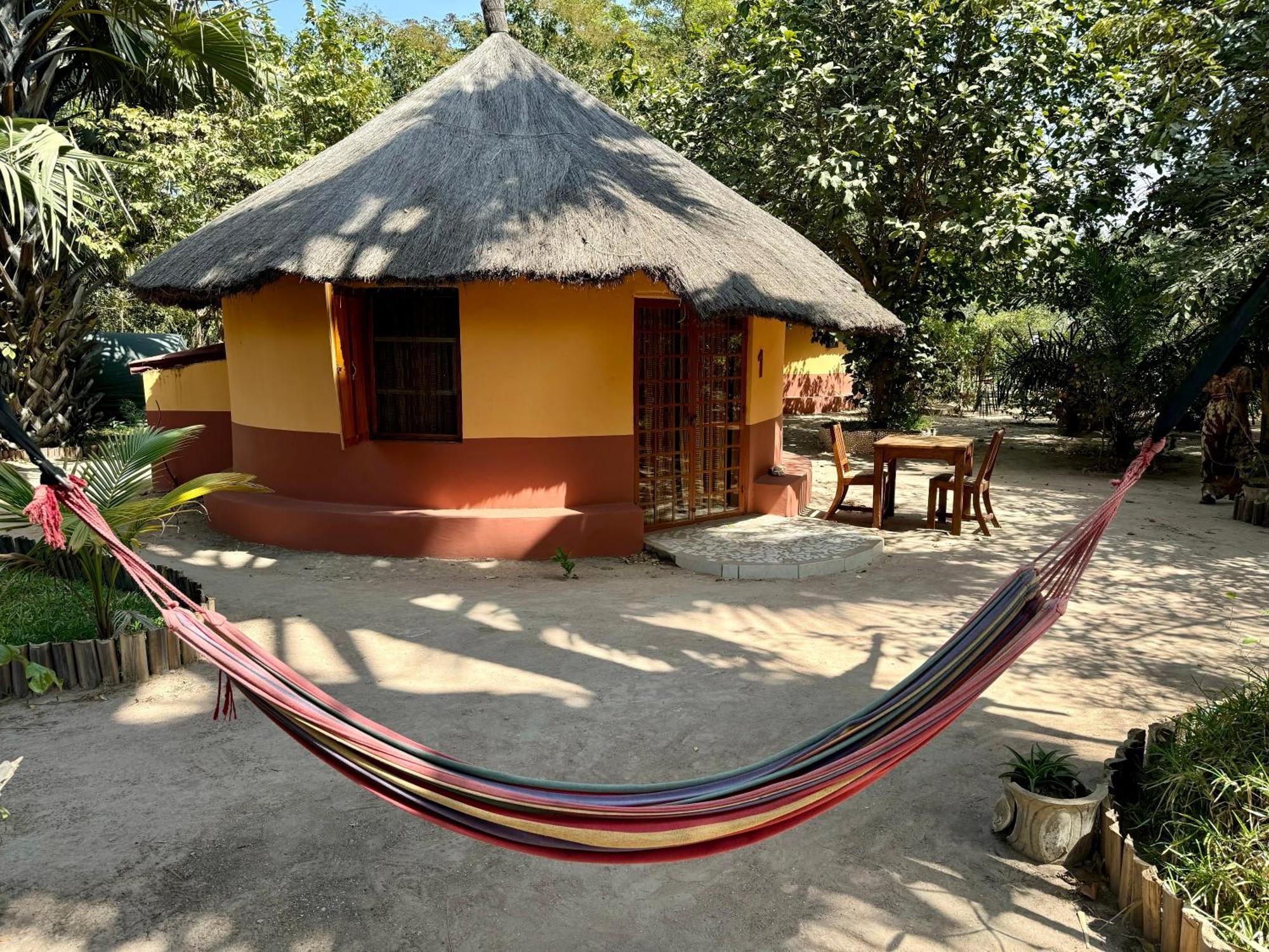 Little'S Nature Retreat Kartong Εξωτερικό φωτογραφία